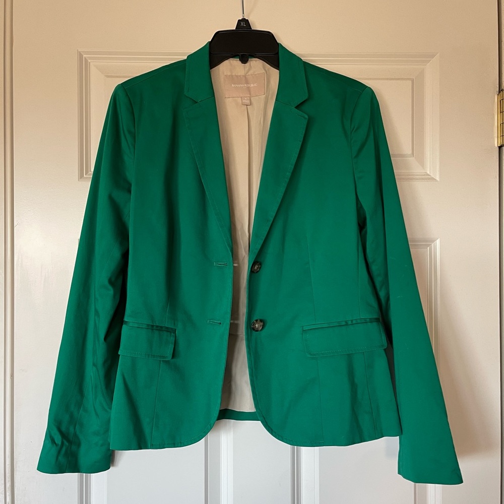 Banana Republic size 6 green blazer